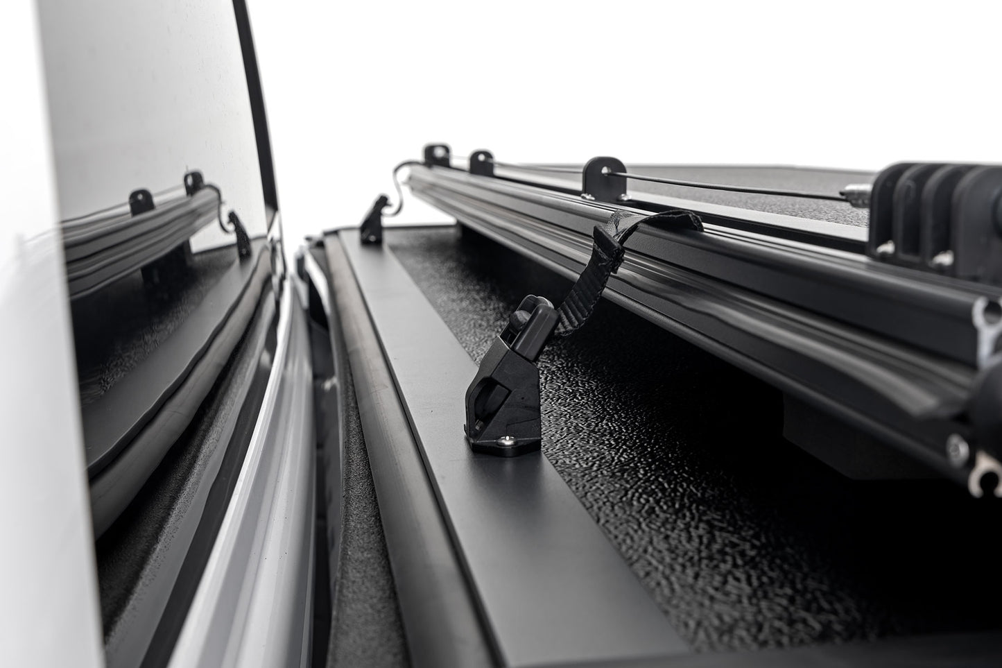 Hard Low Profile Bed Cover | 5'7" Bed | No Rambox | Ram 1500 (19-23)/1500 TRX (21-23)