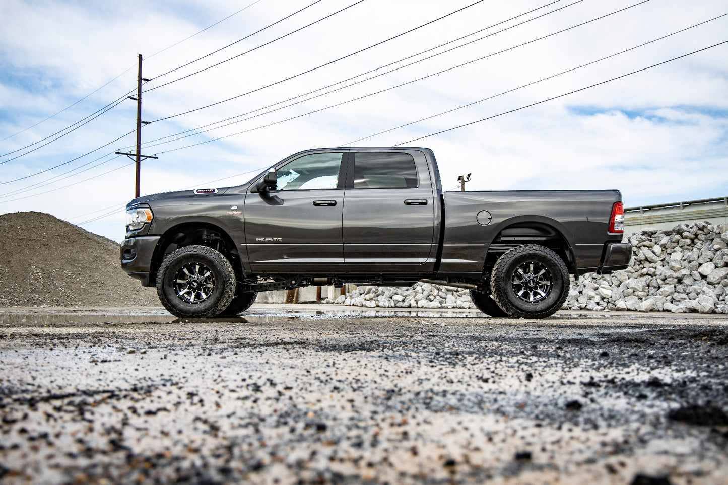2.5 Inch Leveling Kit | RR Coil | M1 | Ram 2500 (14-23)/3500 (13-23)