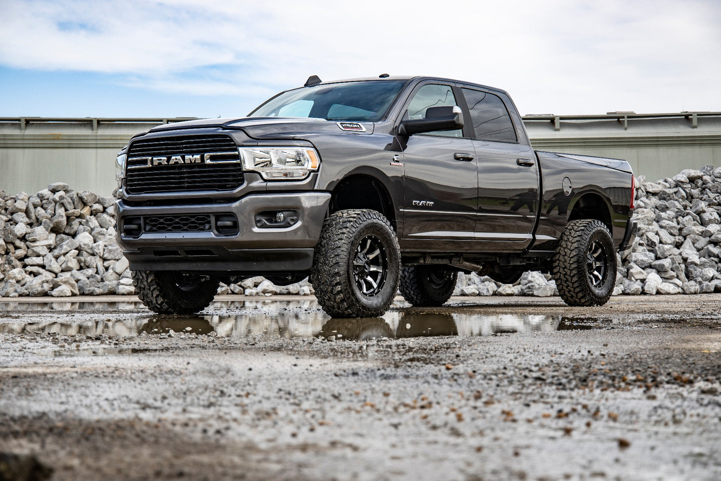 2.5 Inch Leveling Kit | RR Coil | M1 | Ram 2500 (14-23)/3500 (13-23)