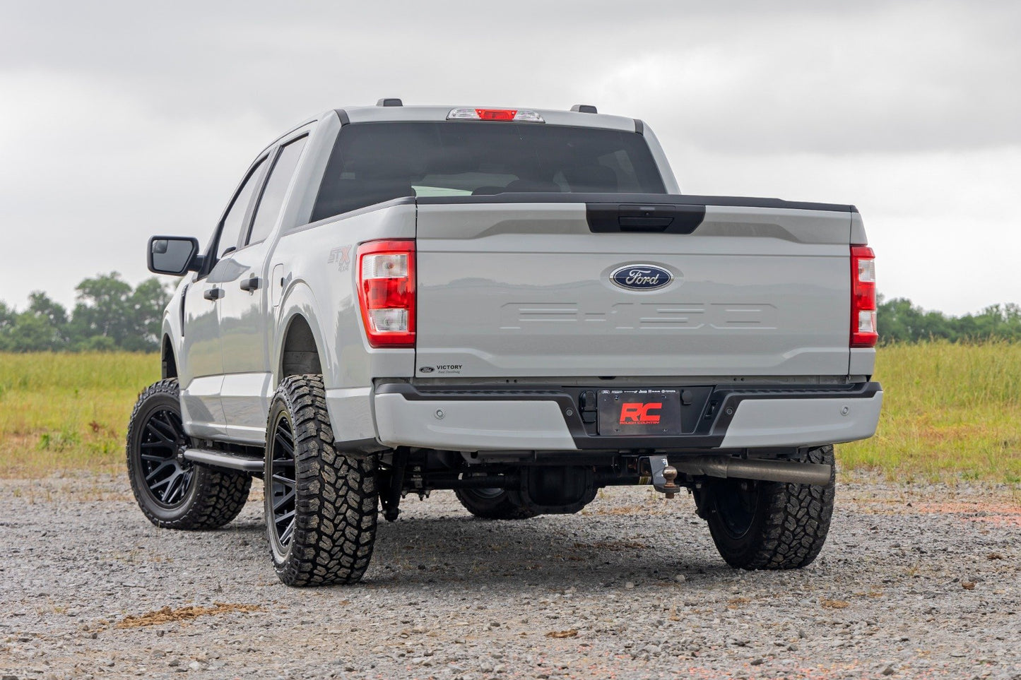 OV2 Running Boards | Side Step Bars | Crew Cab | Ford 150 (15-24)