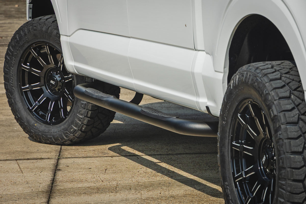 Nerf Steps | 3-Inch Tube | Crew Cab | Ford F-150/Lightning/F-250/F-350/Raptor (15-26)