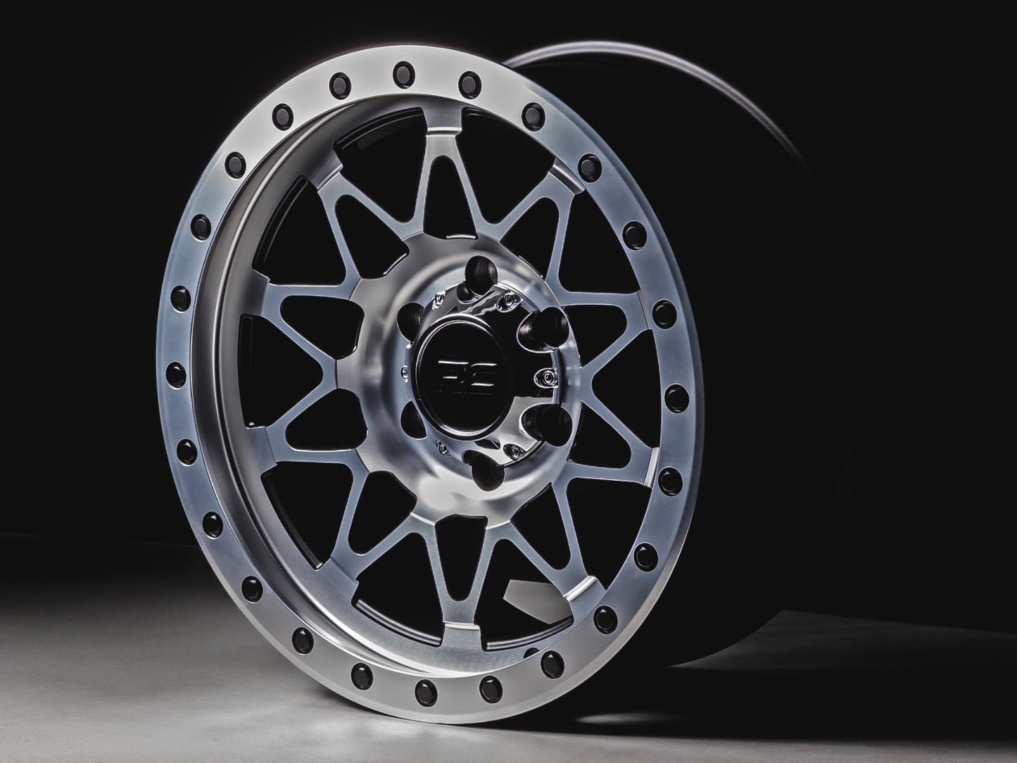 Rough Country 78 Series Wheel | Simulated Beadlock | Full Machine | 18x9 | 8x6.5 | -12mm