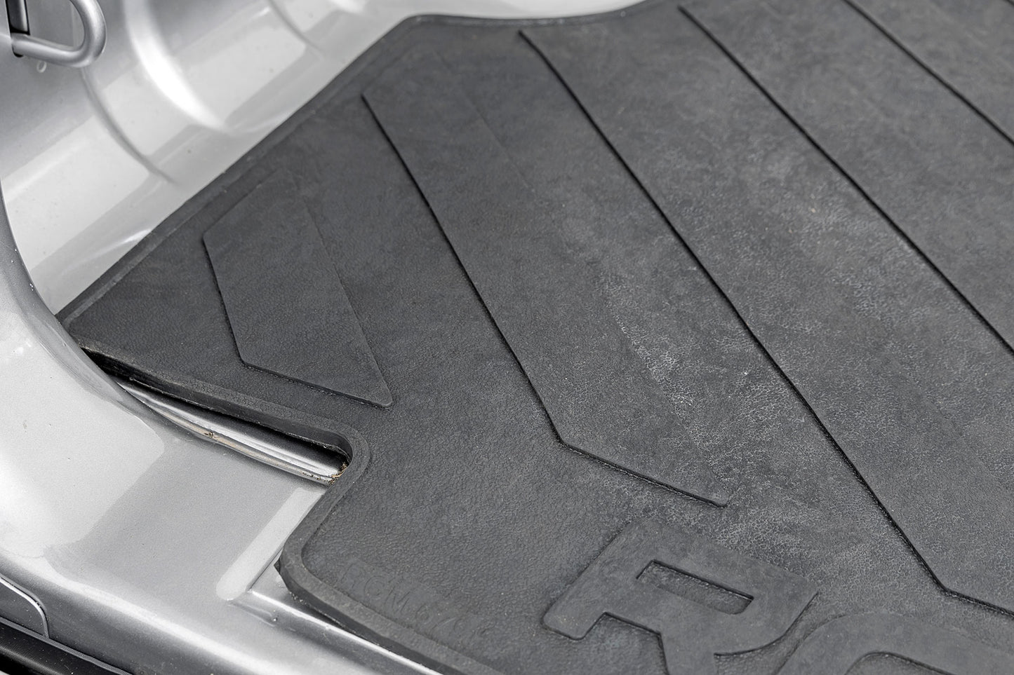 Bed Mat | 6'4" Bed | RC Logo | Ram 1500 (19-23)/1500 TRX (21-23)