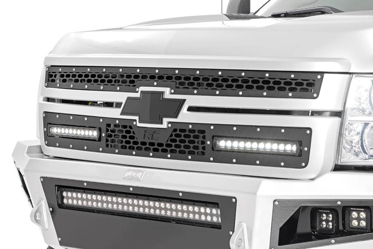 Mesh Grille | 12" Single Row LED Pair | Black | Chevy Silverado 2500 HD/3500 HD (11-14) - Off Road Canada