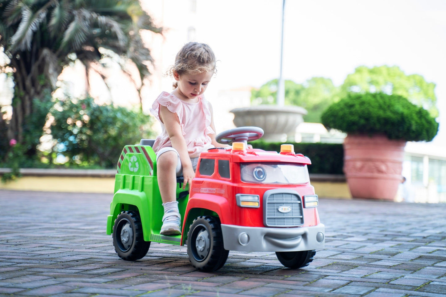 12V Freddo Dump Truck 1 Seater Ride on for Kids