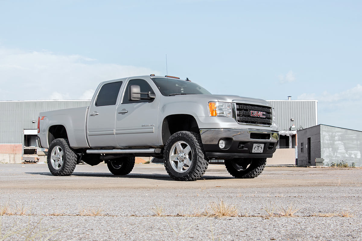 3.5 Inch Lift Kit | w/ Overloads | Chevy/GMC 2500HD/3500HD 2WD/4WD (11-19)