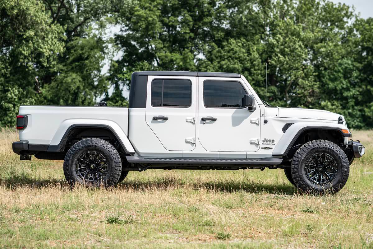 2.5 Inch Leveling Kits | Springs | M1R | Jeep Gladiator JT 4WD (2020-2023)