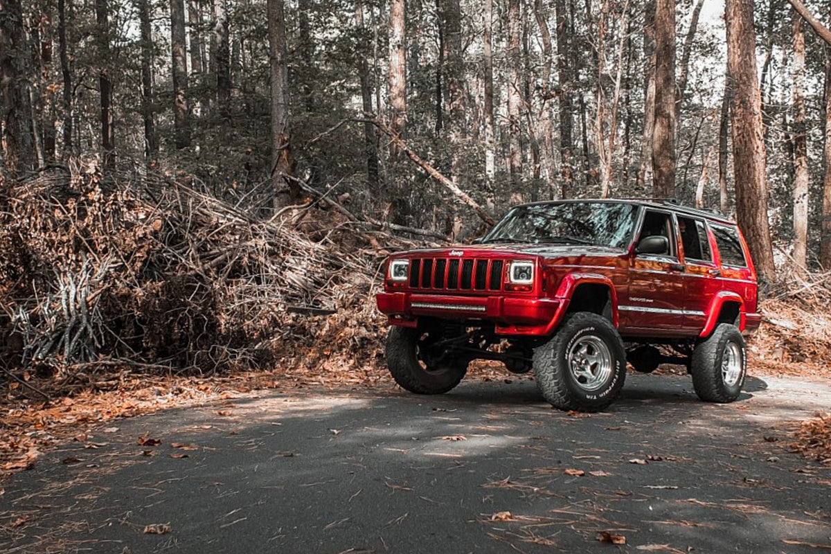 4.5 Inch Lift Kit | RR springs | Jeep Cherokee XJ 2WD/4WD (84-01)