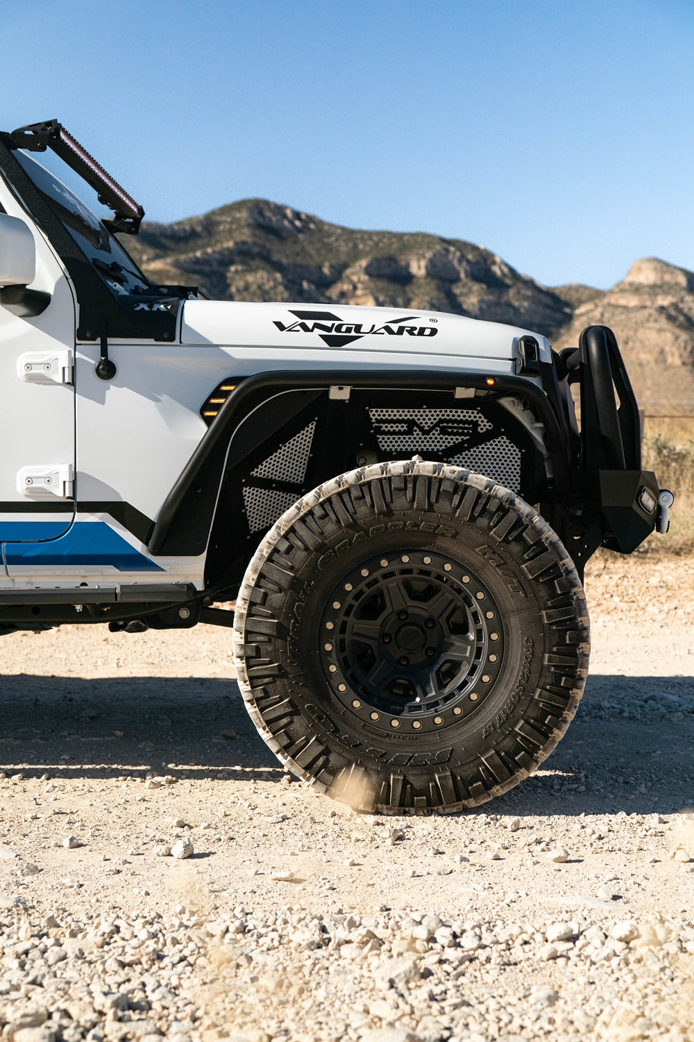 Vanguard Black Powdercoat Heavy Duty Bumpers And Grilles Rear Bumpers Bumper for 2021-2024 ford bronco