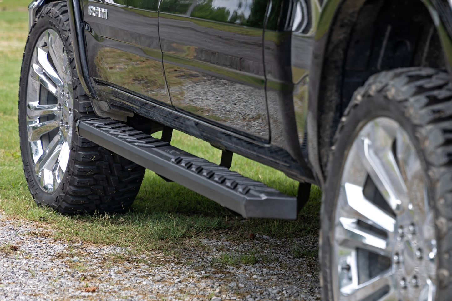 BA2 Running Board | Side Step Bars | Ram 1500 (19-23)/1500 TRX (21-23)
