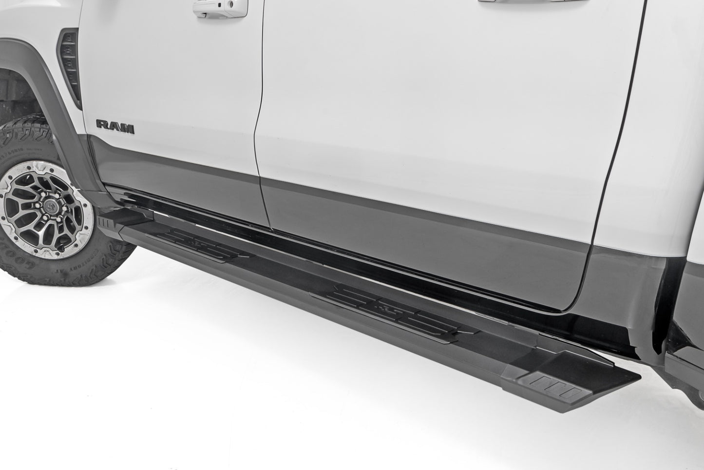 HD2 Aluminum Running Boards | Crew Cab | Ram 1500 (19-24)/1500 TRX (21-24)