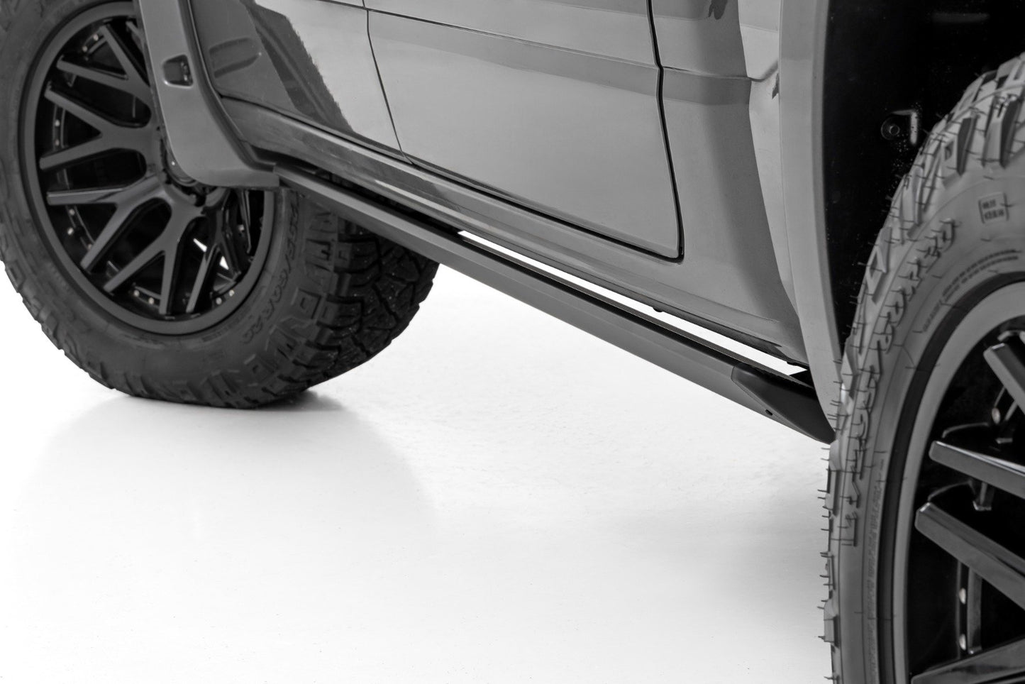 Elite Series Power Running Boards | Crew Cab | Ram 2500/3500 (10-26)