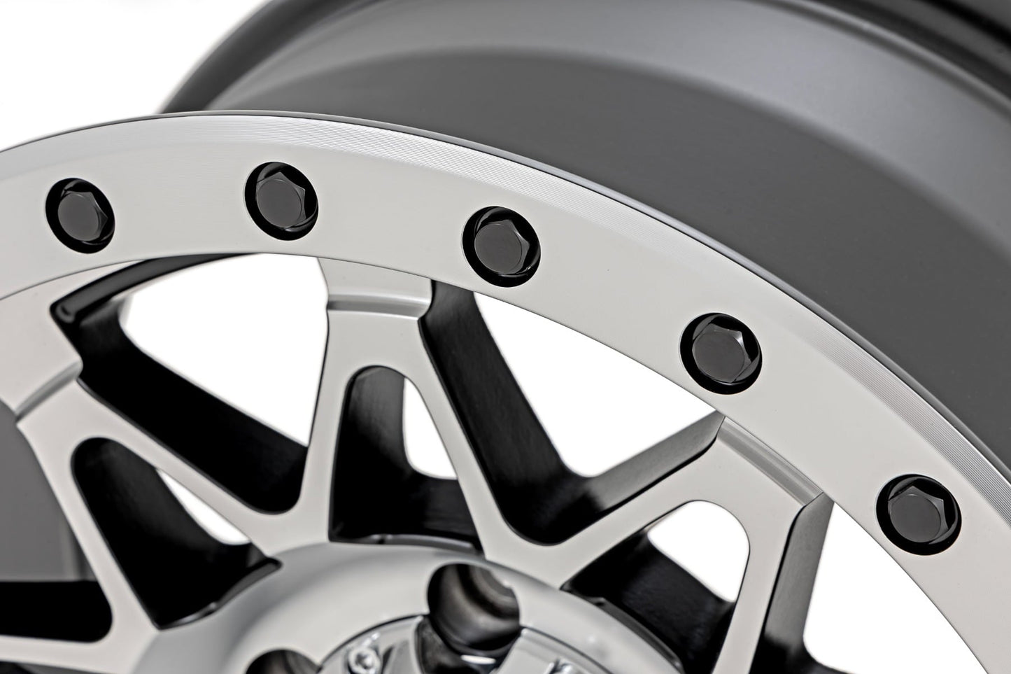 Rough Country 78 Series Wheel | Simulated Beadlock | Full Machine | 18x9 | 8x180 | 0mm