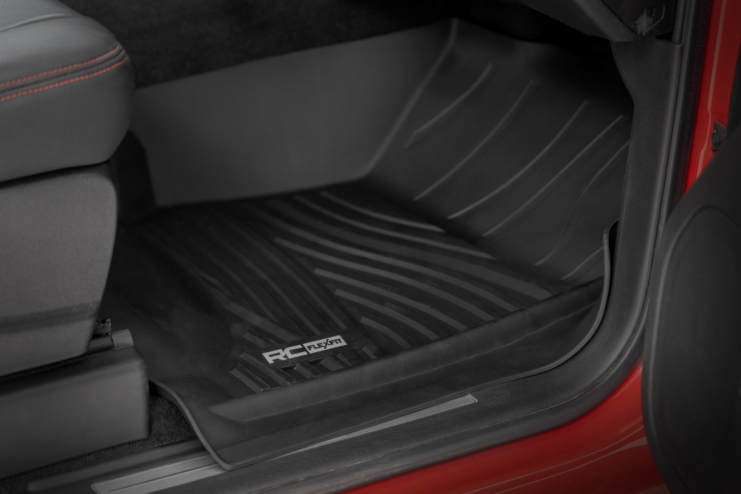 Flex-Fit Floor Mats | FR & RR | FR Bucket | Crew | Chevy/GMC 1500/2500HD/3500HD (14-18)