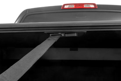 Manual Retractable Bed Cover | 5'7" Bed | Toyota Tundra 2WD/4WD (2007-2021)