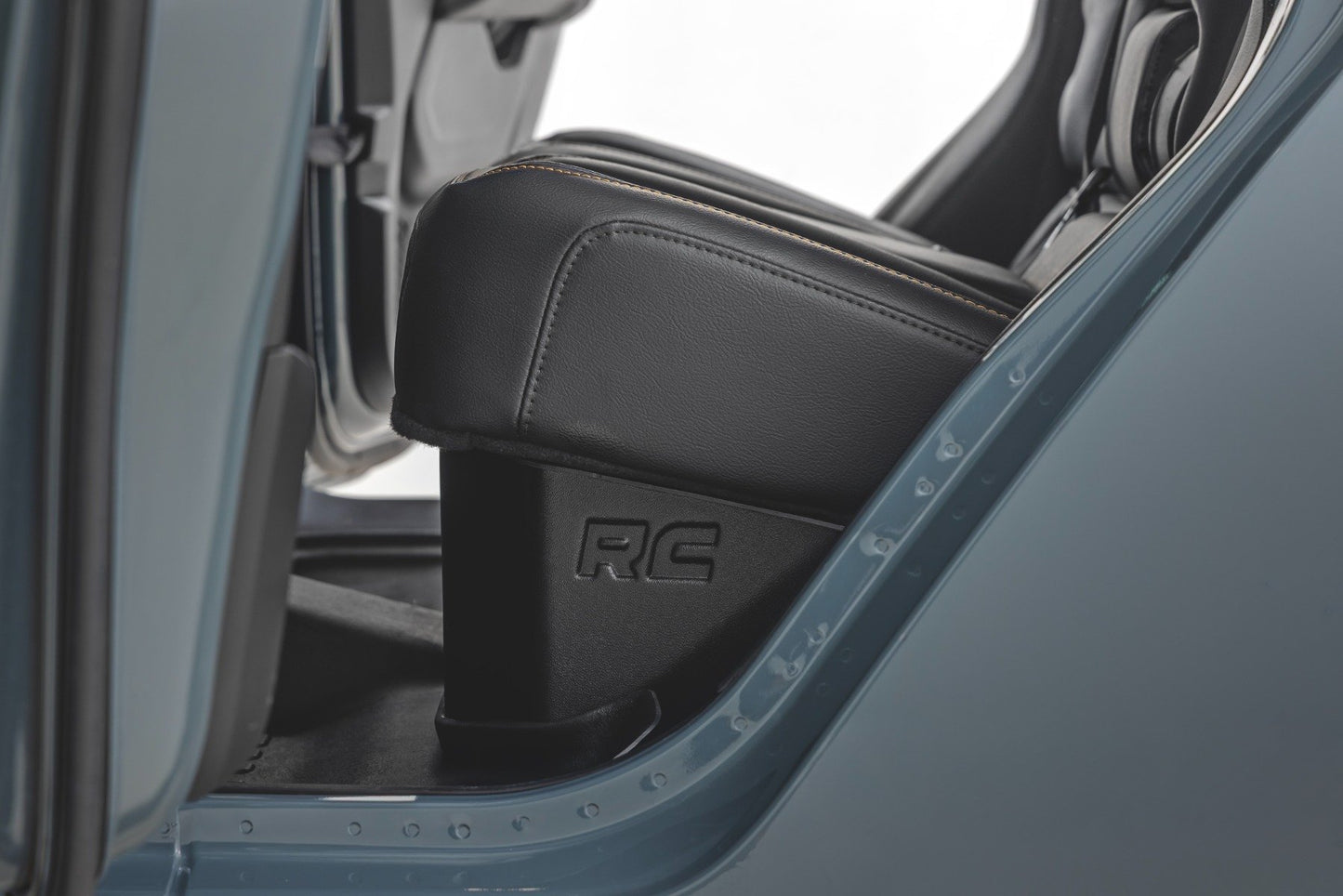 Under Seat Storage | Jeep Gladiator 4WD (2020-2025)