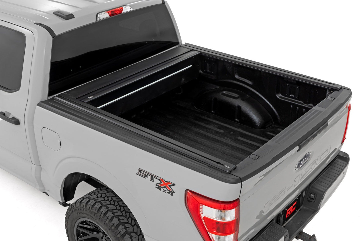 Powered Retractable Bed Cover | 5'7" Bed | Ford F-150 (15-25)