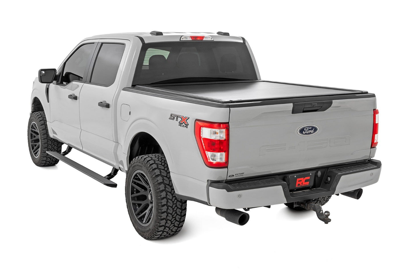 Elite Series Power Running Boards | Crew Cab | Ford F-150/Lightning/250/350/Raptor (15-26)