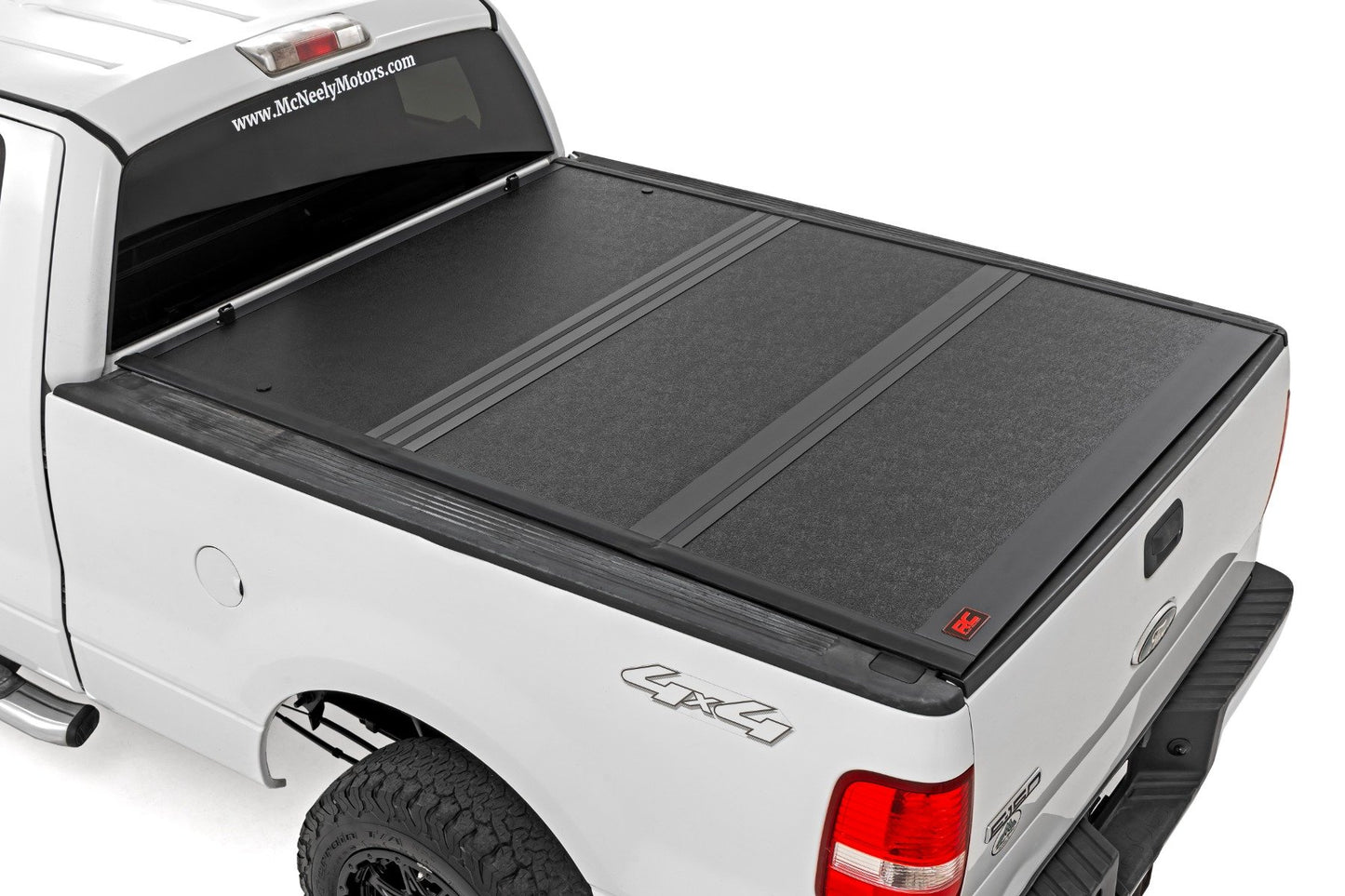 Hard Low Profile Bed Cover | 6'7" Bed | Ford F-150 2WD/4WD (04-14)
