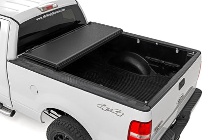 Hard Low Profile Bed Cover | 6'7" Bed | Ford F-150 2WD/4WD (04-14)