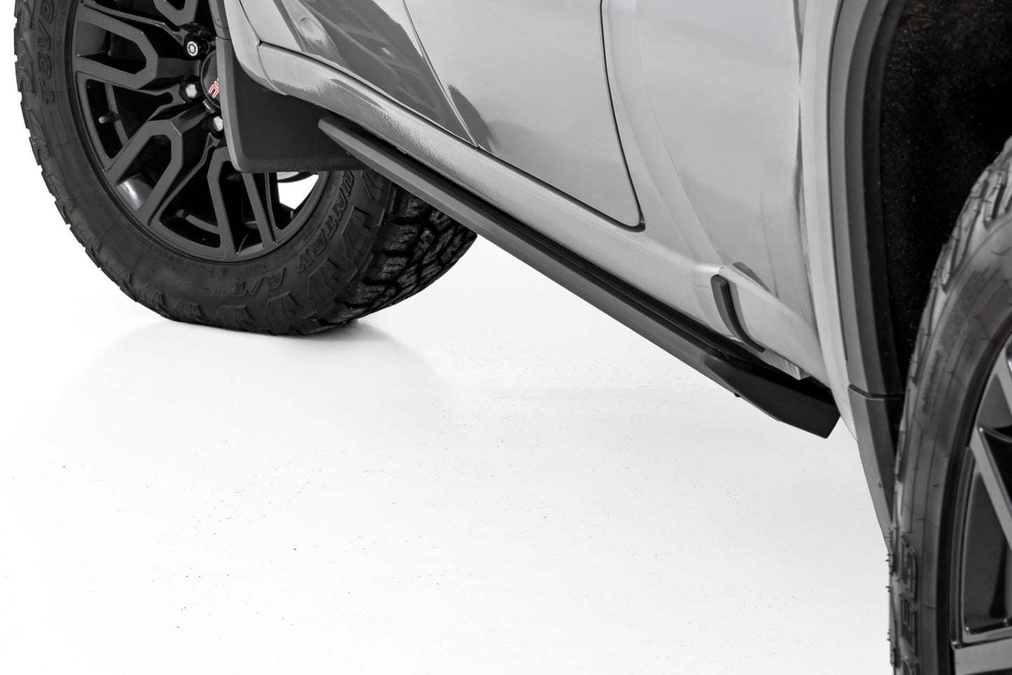 Power Running Boards | Double Cab | Chevy/GMC 1500/2500HD/3500HD (19-26)
