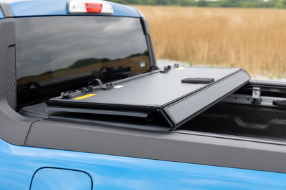 Hard Tri-Fold Flip Up Bed Cover | 4'6" Bed | Ford Maverick (22-24)
