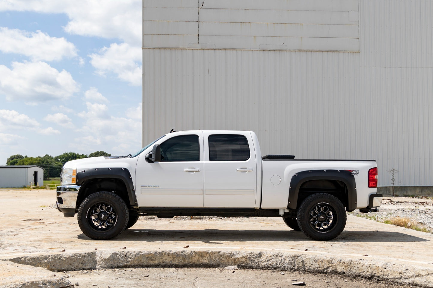 Pocket Fender Flares | 6'7" &amp; 8' Bed | GCN Victory Red | Chevy Silverado 1500/2500HD/3500HD (07-14)