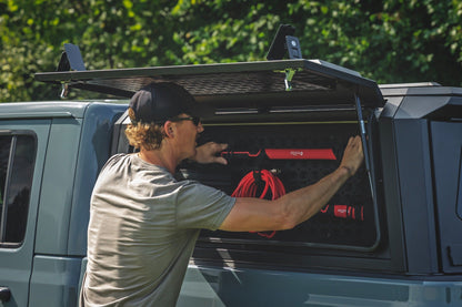 Bed Cap Molle Panel Side Storage Bin | Drivers Side | Jeep Gladiator JT (20-25)