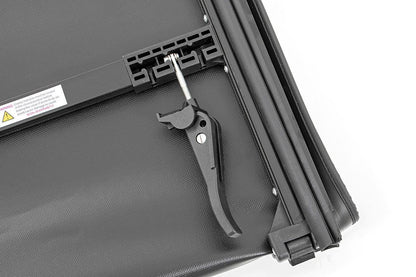 Bed Cover | Tri Fold | Soft | 6'4" Bed | Dodge 1500 (02-08)/2500 (03-08)