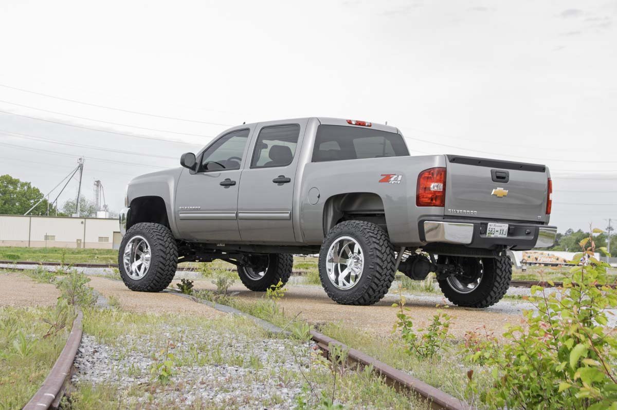 7.5" Lift Kit | N3 Struts | Chevy/GMC 1500 (07-13)