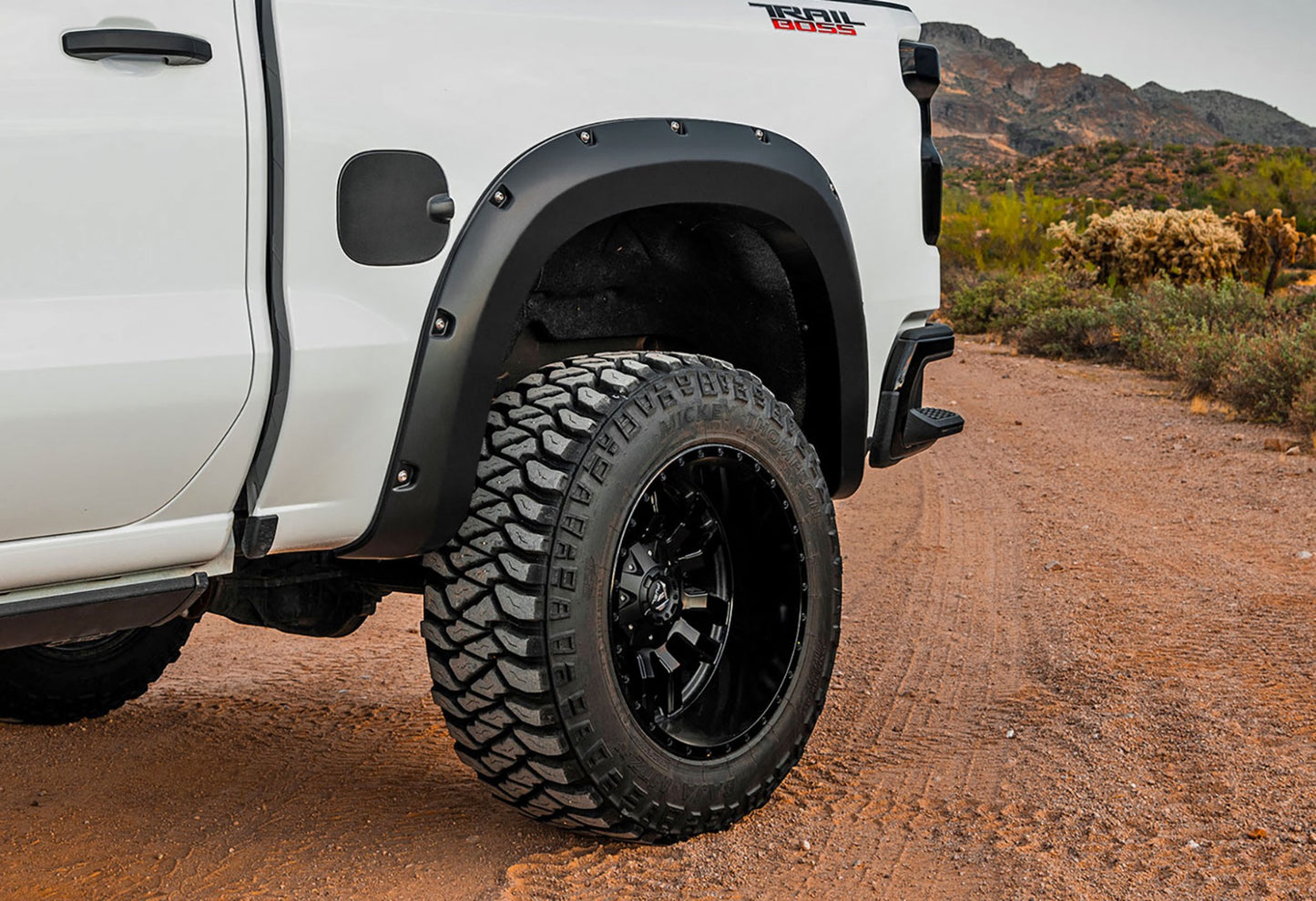 Pocket Fender Flares | GAN Silver Ice Metallic | Chevy Silverado 1500 (19-21)