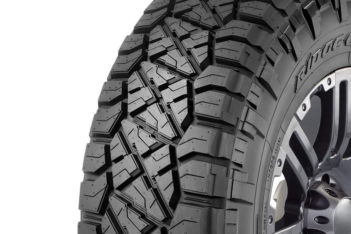 35x12.50R22 Nitto Ridge Grappler