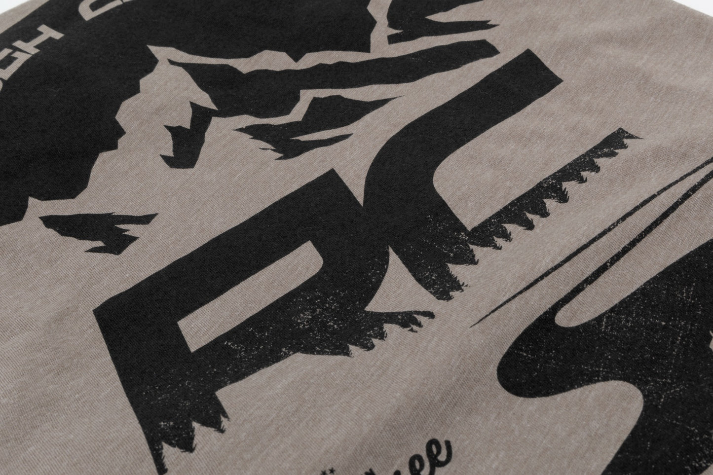 Rough Country T-Shirt | RC Mountains | Warm Gray | MD