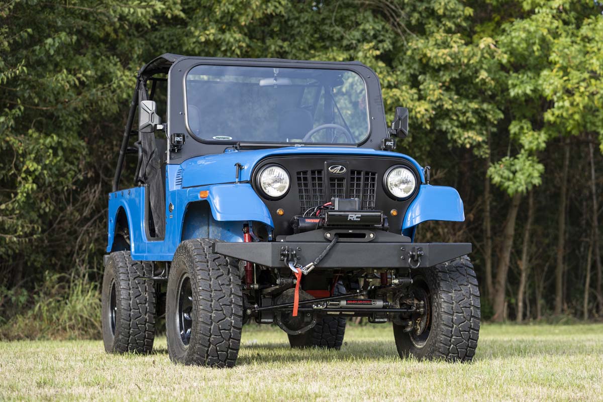 LED Light Kit | Hood Mount | 30" Black Single Row | White DRL | Mahindra Roxor (18-20)