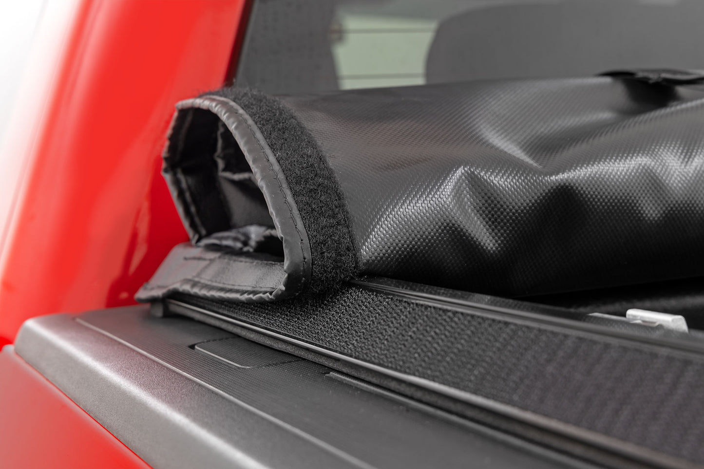 Soft Roll Up Bed Cover | 5'9" Bed | Chevy/GMC 1500 (14-18)