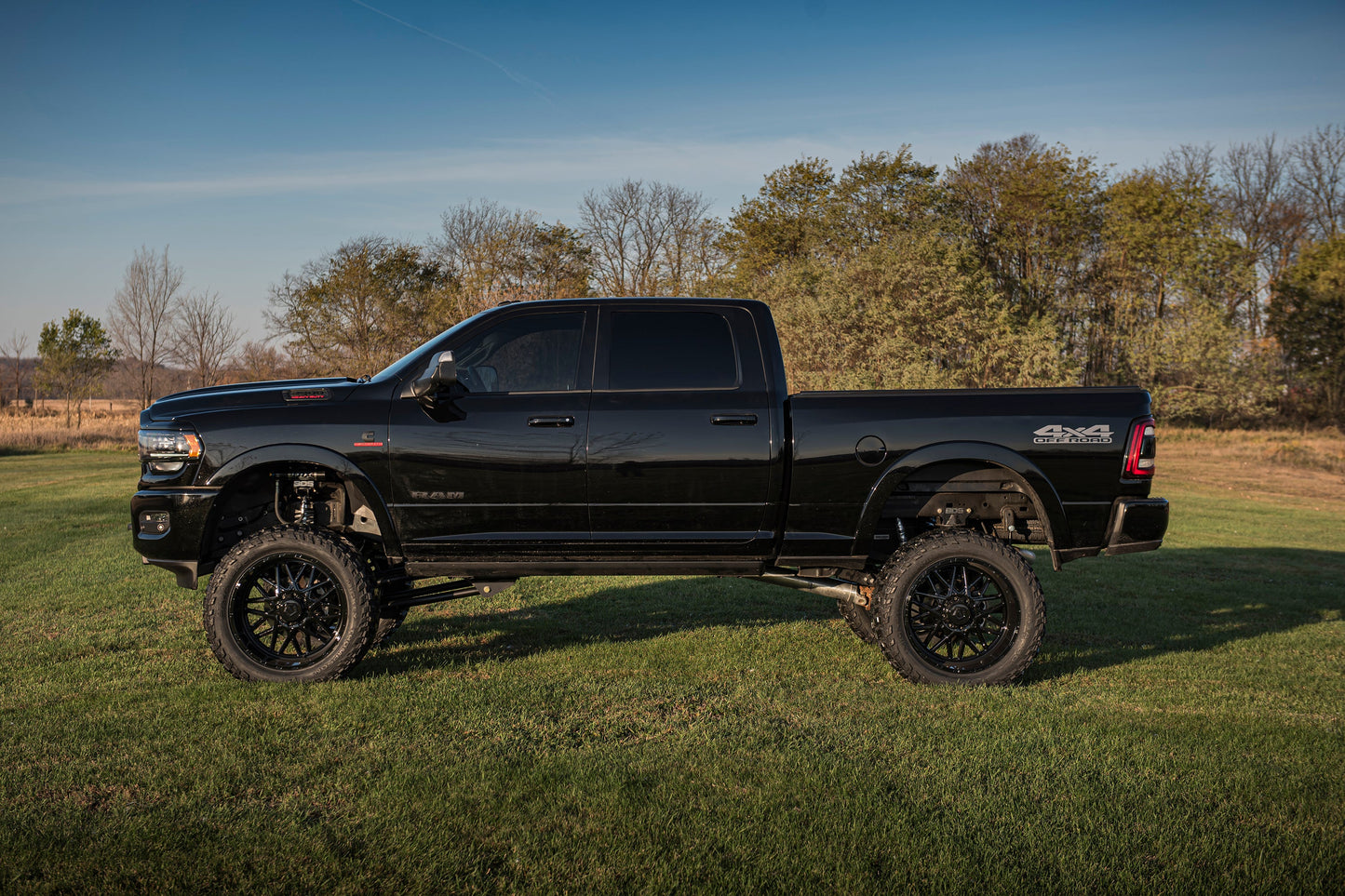 8 Inch Lift Kit w/ 4-Link | Ram 3500 (19-23) 4WD | Diesel