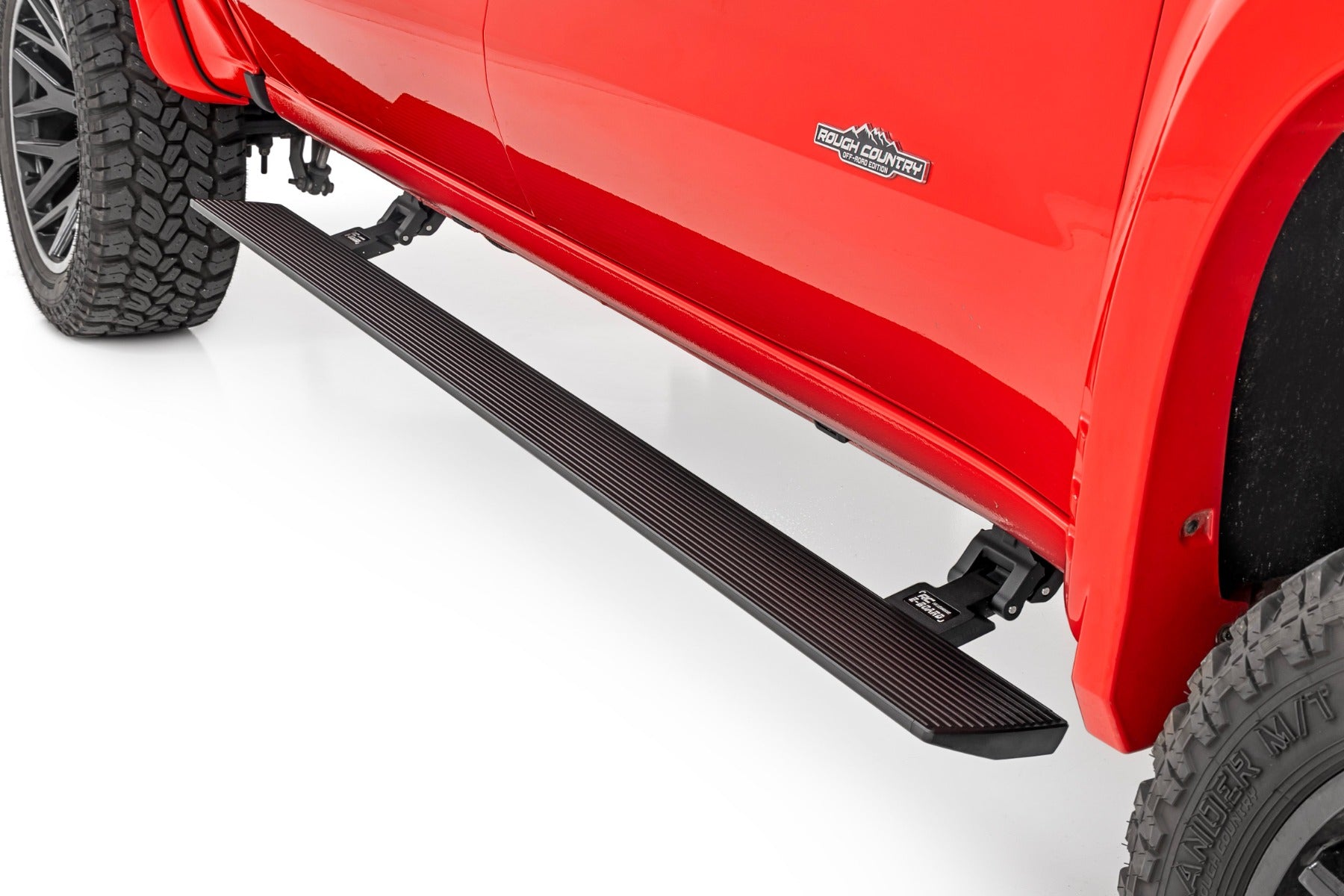 Power Running Boards | Lighted | Super Cab | Ford F-150/F-150 Lightning/Raptor/Super Duty (15-23) - Off Road Canada