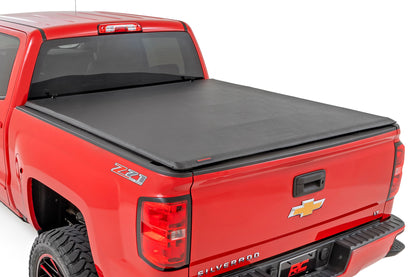 Soft Roll Up Bed Cover | 5'9" Bed | Chevy/GMC 1500 (14-18) - Off Road Canada